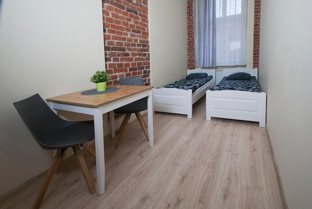 Vanilla Hostel *